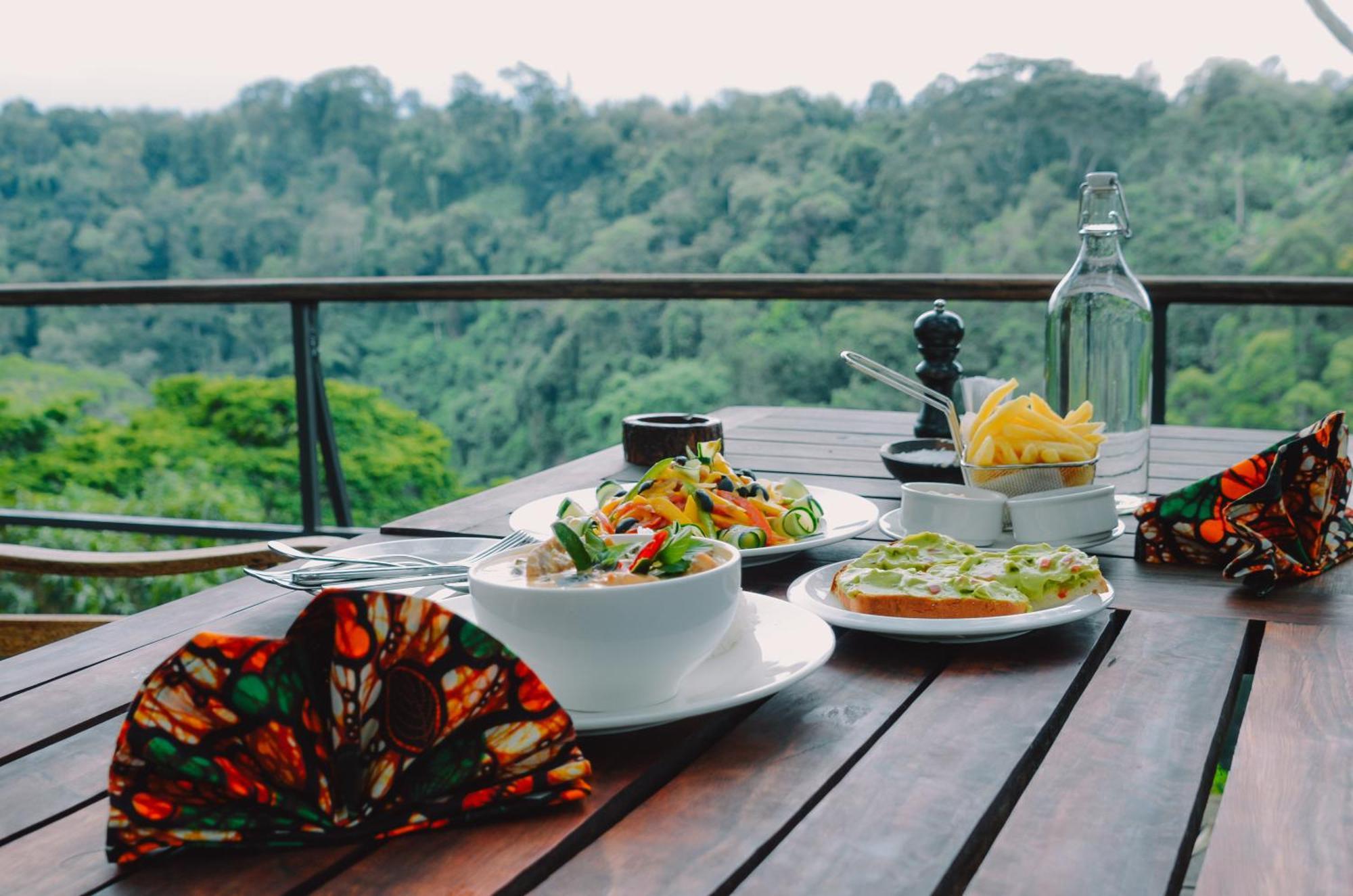 Kaliwa Lodge Моши Экстерьер фото